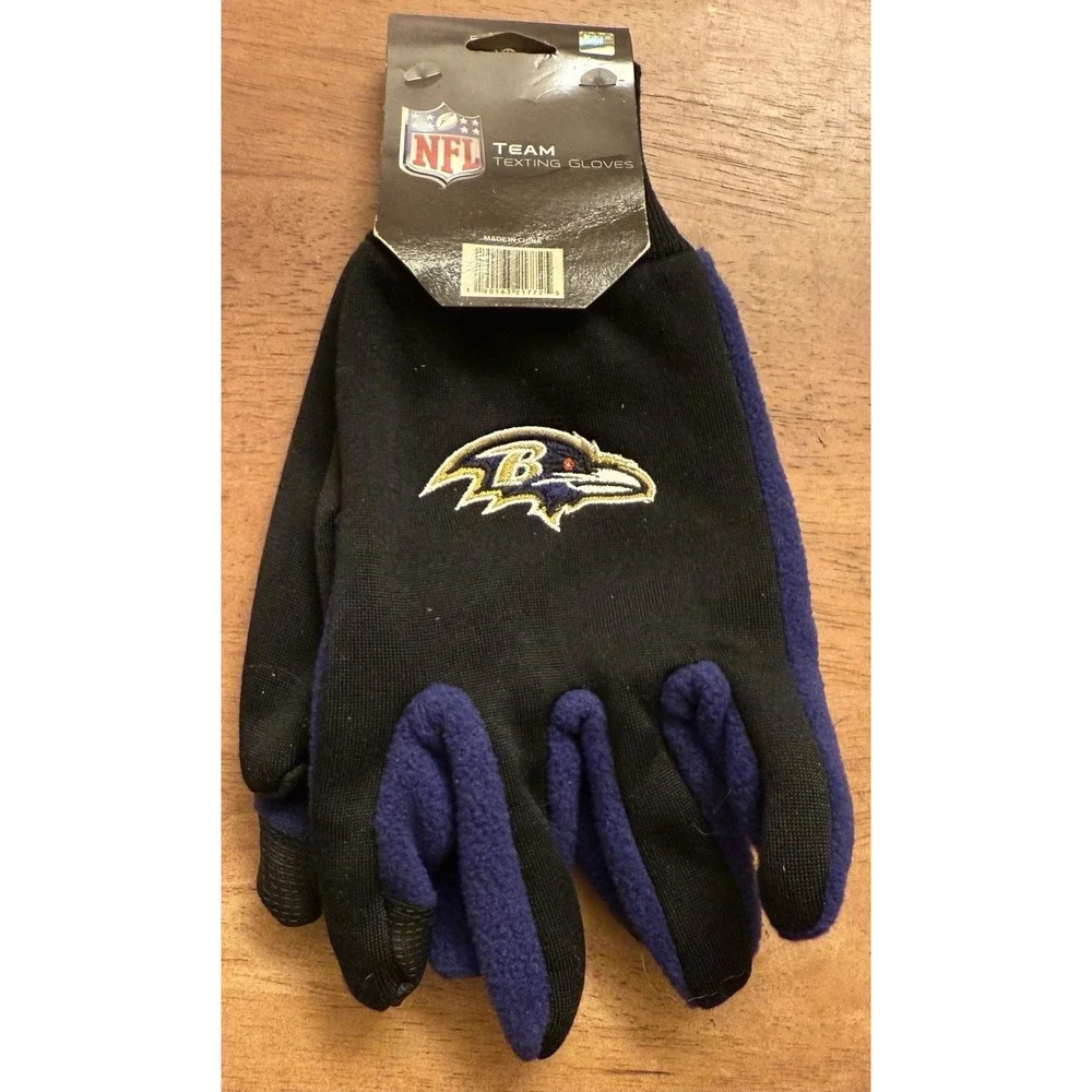 BALTIMORE‎ RAVENS Two Tone Texting Gloves  Touchscreen Compatible Adult Gloves